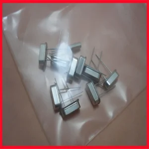 10-Pack Crystal Oscillators Package 32.768K 11.0592M 12MHz Various Frequencies Electronic Components